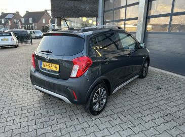 Car image 28