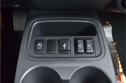 Car image 37