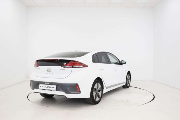 Hyundai Ioniq 1.6 GDI 104 kW image number 2