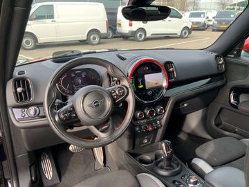 Car image 36