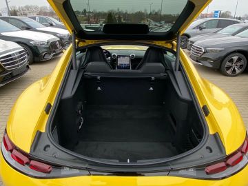 Car image 35