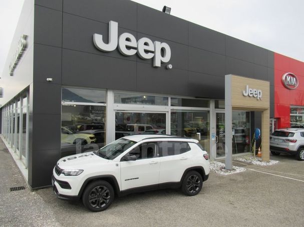 Jeep Compass 1.3 PHEV Night Eagle 140 kW image number 15