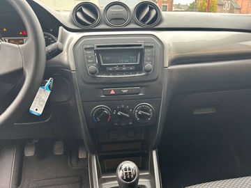 Car image 24