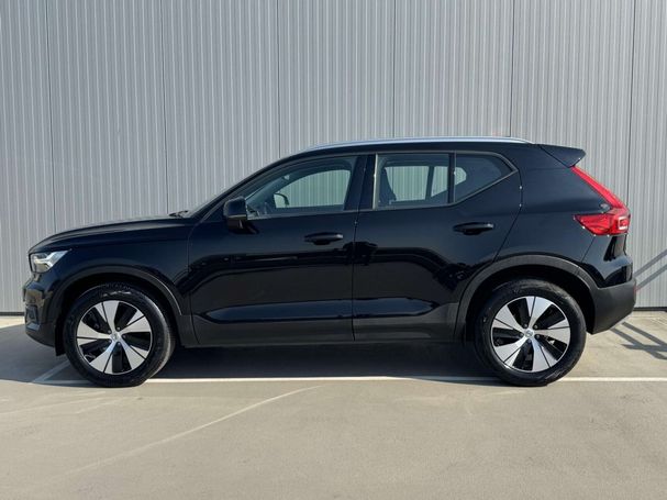 Volvo XC40 1.5 T2 95 kW image number 2