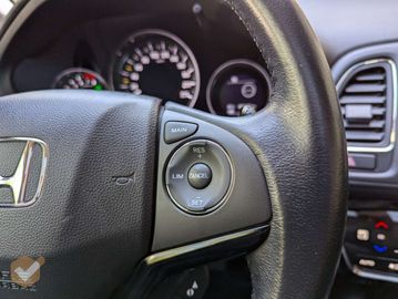 Car image 31