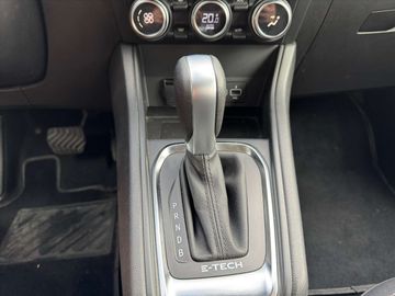 Car image 30