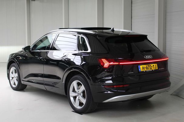 Audi e-tron 50 quattro 230 kW image number 3