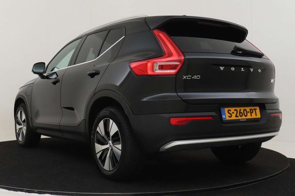 Volvo XC40 Recharge T4 Plus Bright 155 kW image number 3