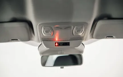 Car image 27