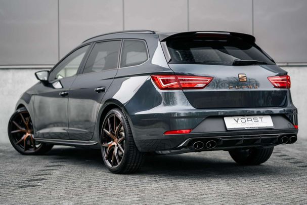 Seat Leon Cupra 220 kW image number 5