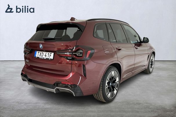 BMW iX3 210 kW image number 7