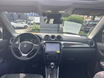 Car image 12