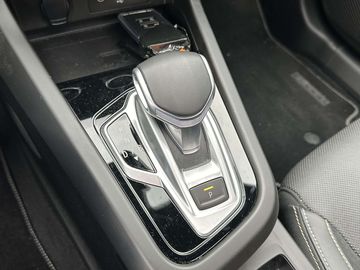 Car image 31