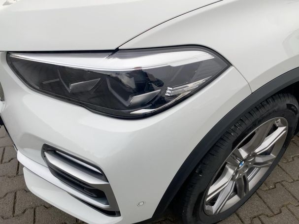 BMW X5 45e xDrive 290 kW image number 14