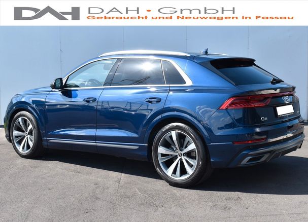 Audi Q8 50 TDI quattro S-line 210 kW image number 4