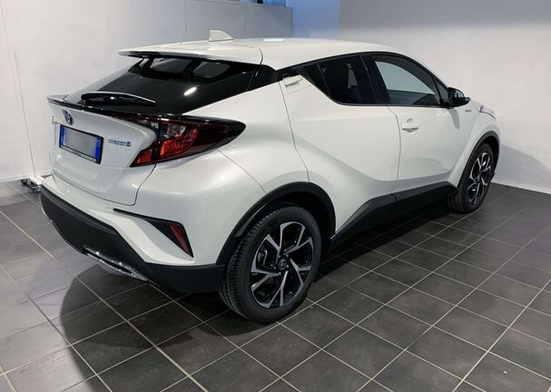 Toyota C-HR 2.0 135 kW image number 4