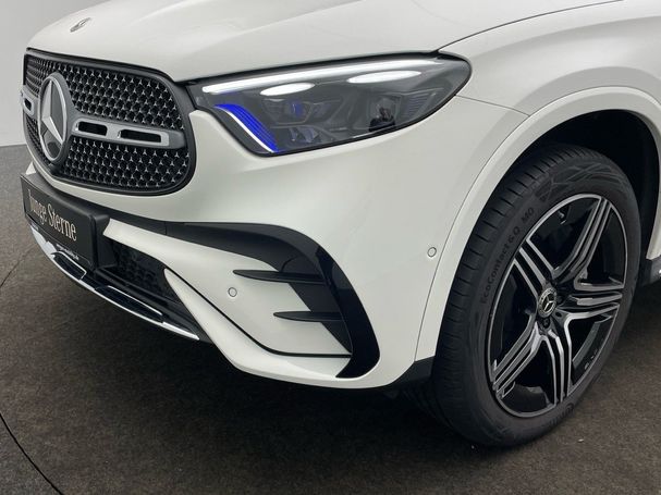 Mercedes-Benz GLC 300 de AMG 245 kW image number 7