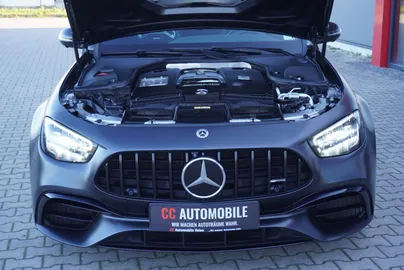 Car image 30