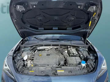 Car image 28