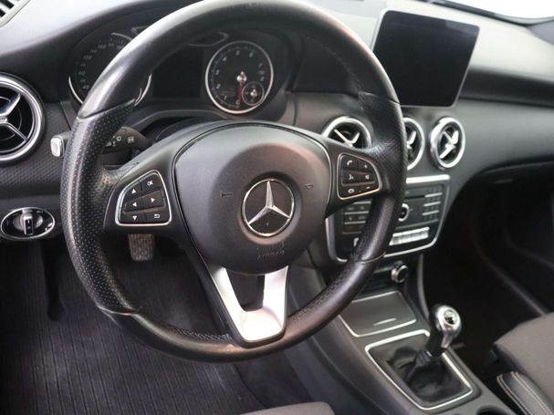 Mercedes-Benz A 160 75 kW image number 5