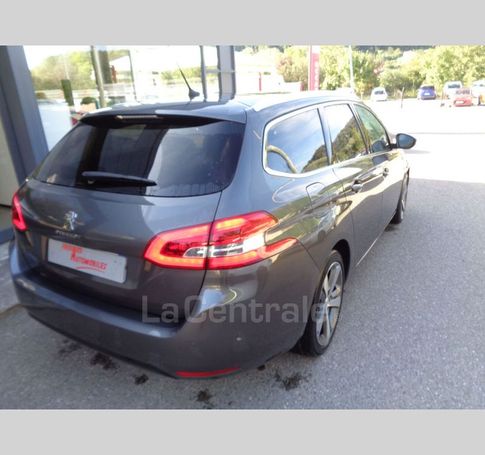 Peugeot 308 SW 1.2 PureTech 130 96 kW image number 3