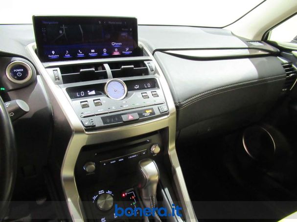 Lexus NX 300 h 145 kW image number 15