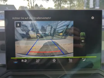 Car image 28