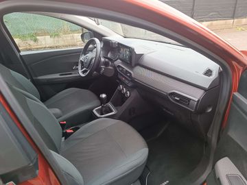 Car image 21