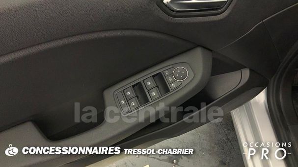 Renault Clio TCe 90 66 kW image number 22