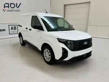 Car image 20