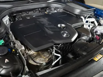 Car image 40