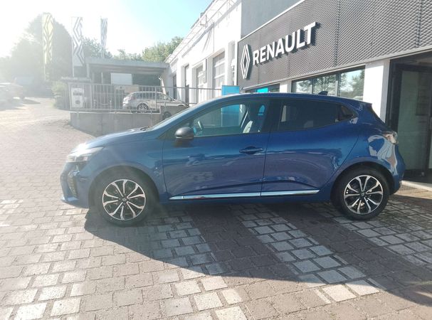 Renault Clio TCe 90 66 kW image number 5