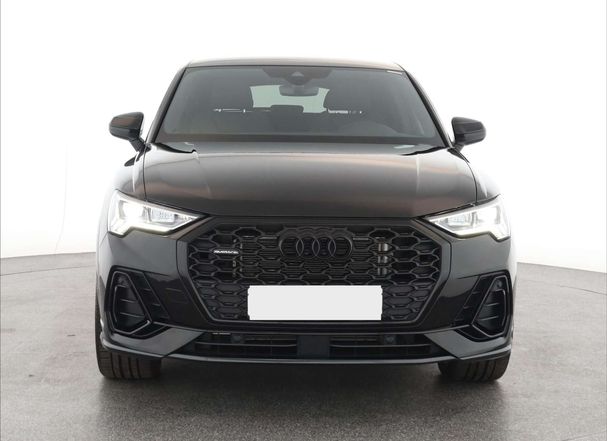 Audi Q3 40 TDI quattro S tronic S-line Sportback 147 kW image number 2