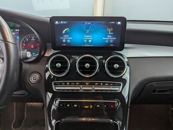 Mercedes-Benz GLC 300 de 225 kW image number 24