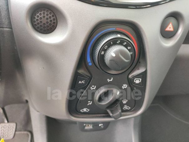 Toyota Aygo 53 kW image number 6