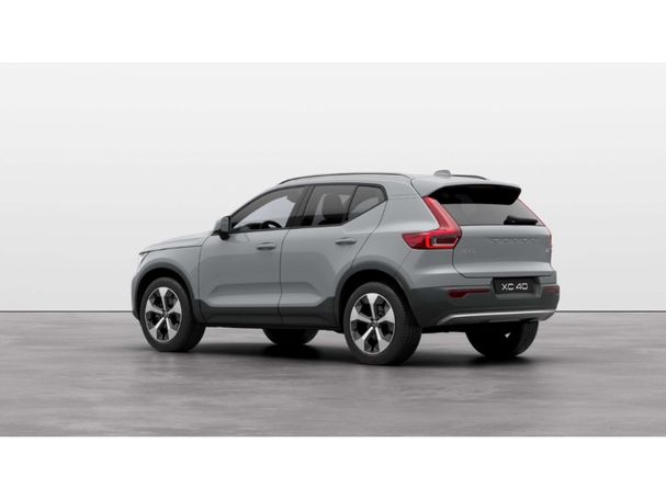 Volvo XC40 B3 Core 120 kW image number 2