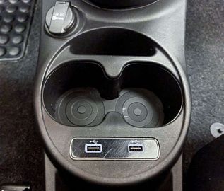 Car image 26