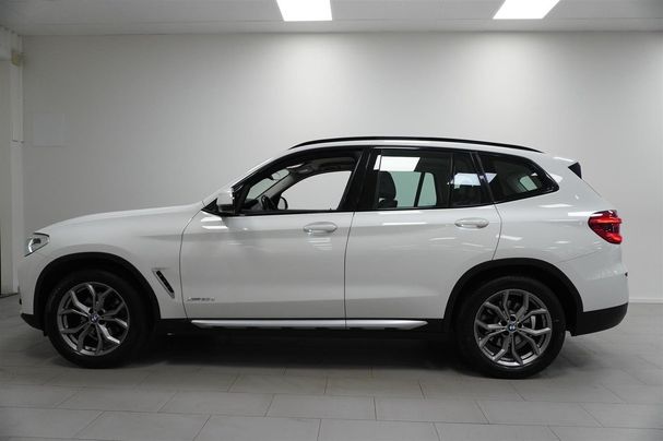 BMW X3 xDrive20d xLine 140 kW image number 3