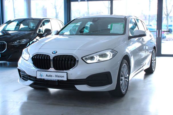 BMW 118i Advantage 100 kW image number 1