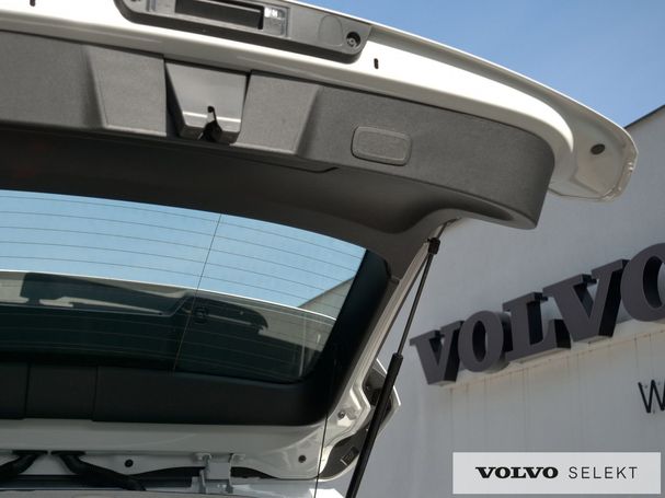 Volvo XC40 120 kW image number 36