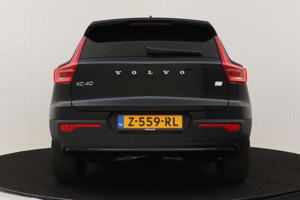 Volvo XC40 Single Motor Extended Range Ultimate 185 kW image number 15