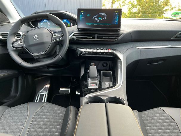 Peugeot 3008 Hybrid e-EAT8 165 kW image number 6