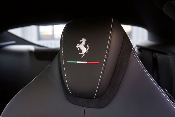 Ferrari Roma 456 kW image number 14