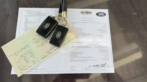 Car image 26