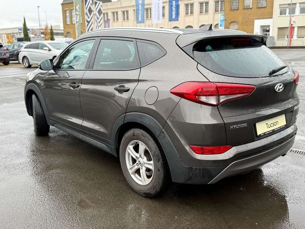 Hyundai Tucson 2.0 CRDi 4WD Intro Edition 100 kW image number 5