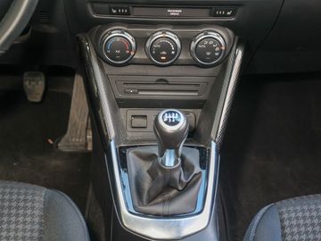 Car image 23