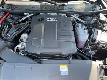 Car image 29