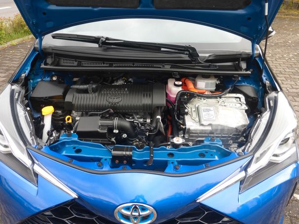 Toyota Yaris Hybrid Style Selection 74 kW image number 5