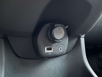 Car image 21