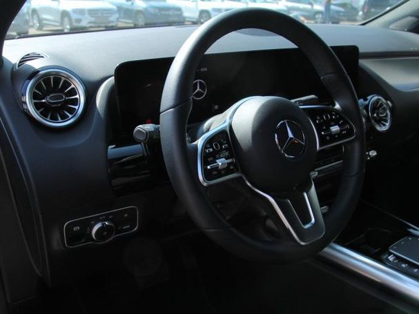 Mercedes-Benz GLA 220 d 140 kW image number 13